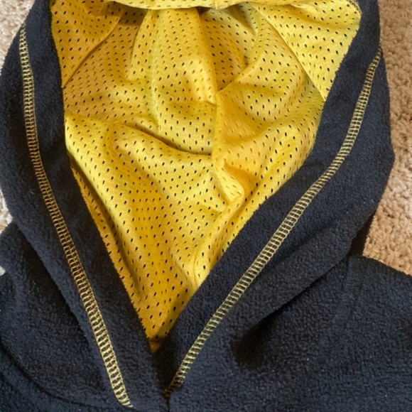 Tigger Fleece Hoodie/ Disney Pullover - Picture 3 of 8